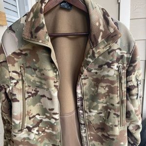 Helikon Tex Mil-Spec fleece. Well made. Never worn. Was too small for myself.